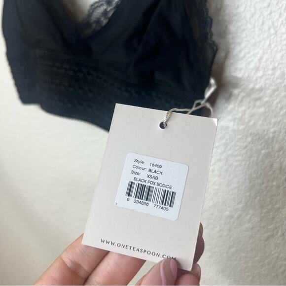 One teaspoon black fox bodice triangle lace bralette Top NEW EXTRA SMALL XS - Picture 6 of 8